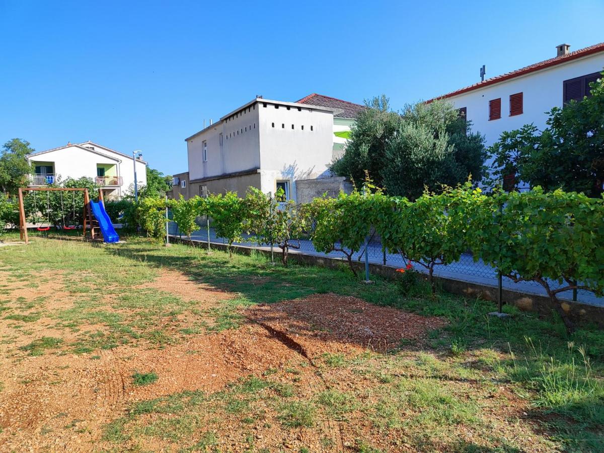 Apartmani Malo More Seline Buitenkant foto