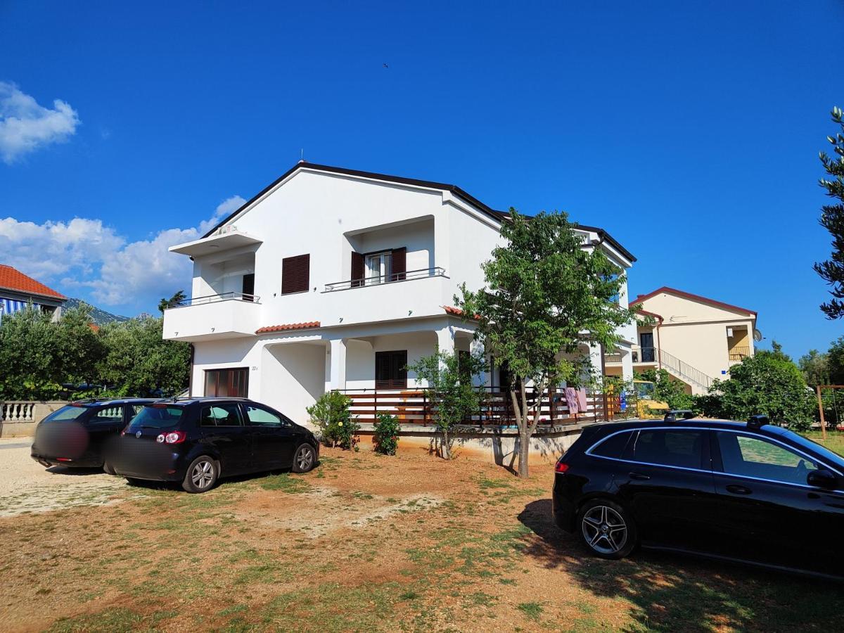 Apartmani Malo More Seline Buitenkant foto
