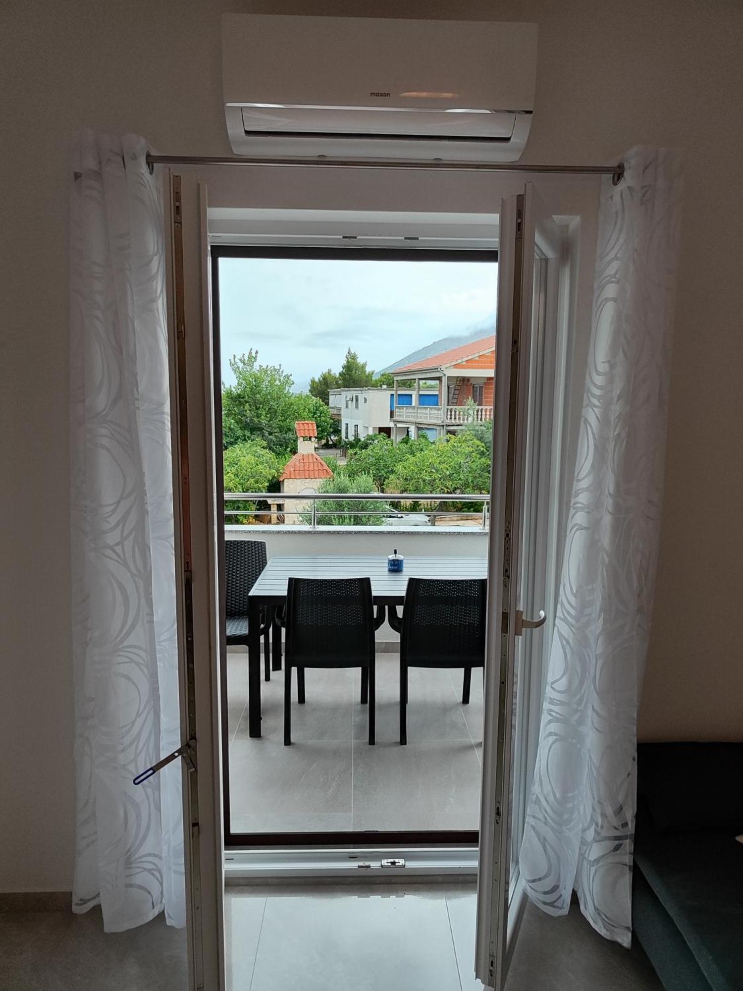 Apartmani Malo More Seline Kamer foto