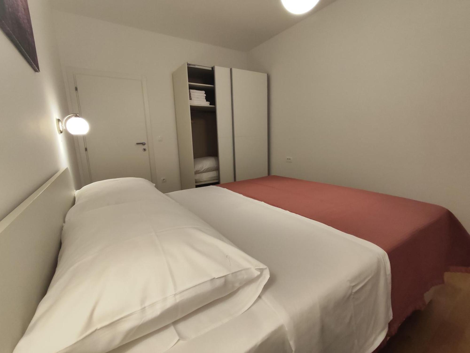 Apartmani Malo More Seline Kamer foto