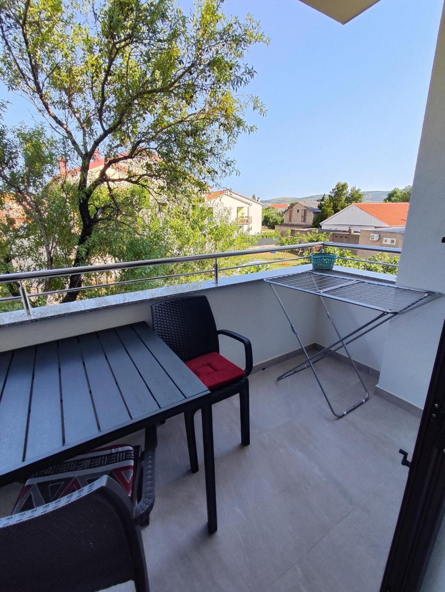 Apartmani Malo More Seline Kamer foto